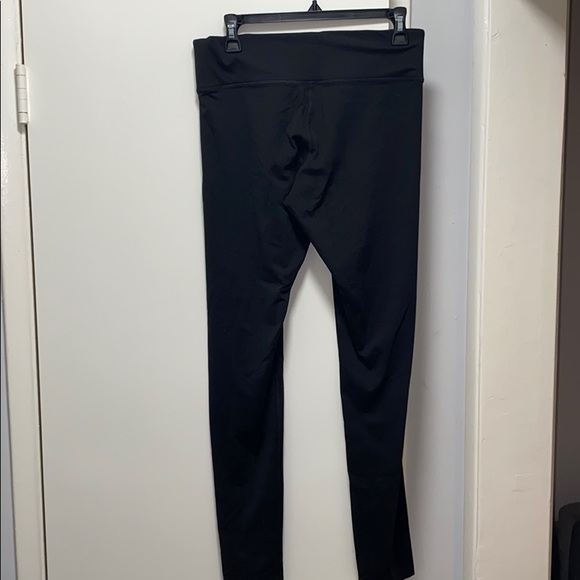 Victoria’s Secret PINK Black Ultimate Legging M - Picture 2 of 3